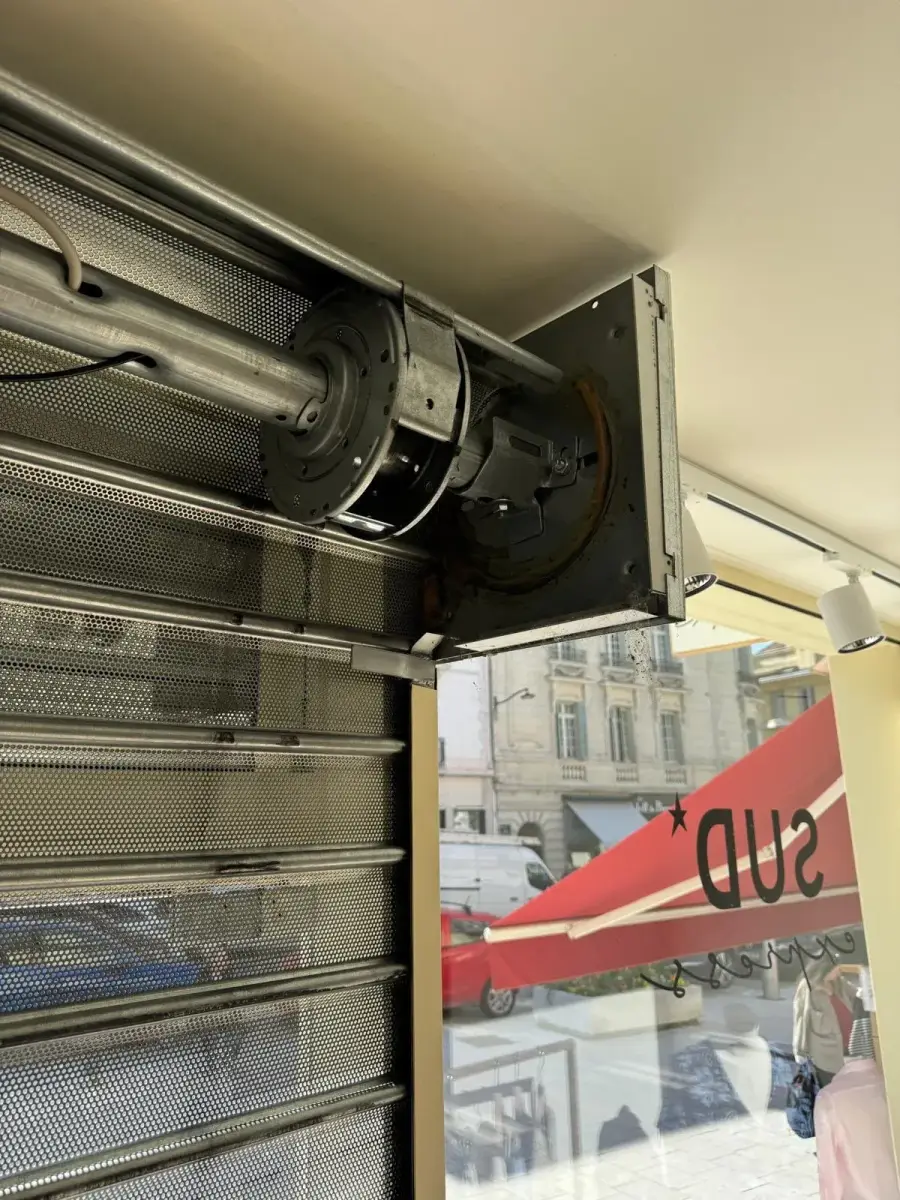 Motorisation de rideau métallique à Ivry-sur-Seine